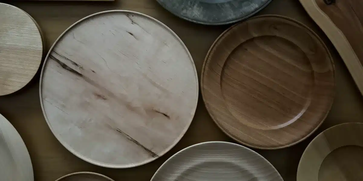 Plate